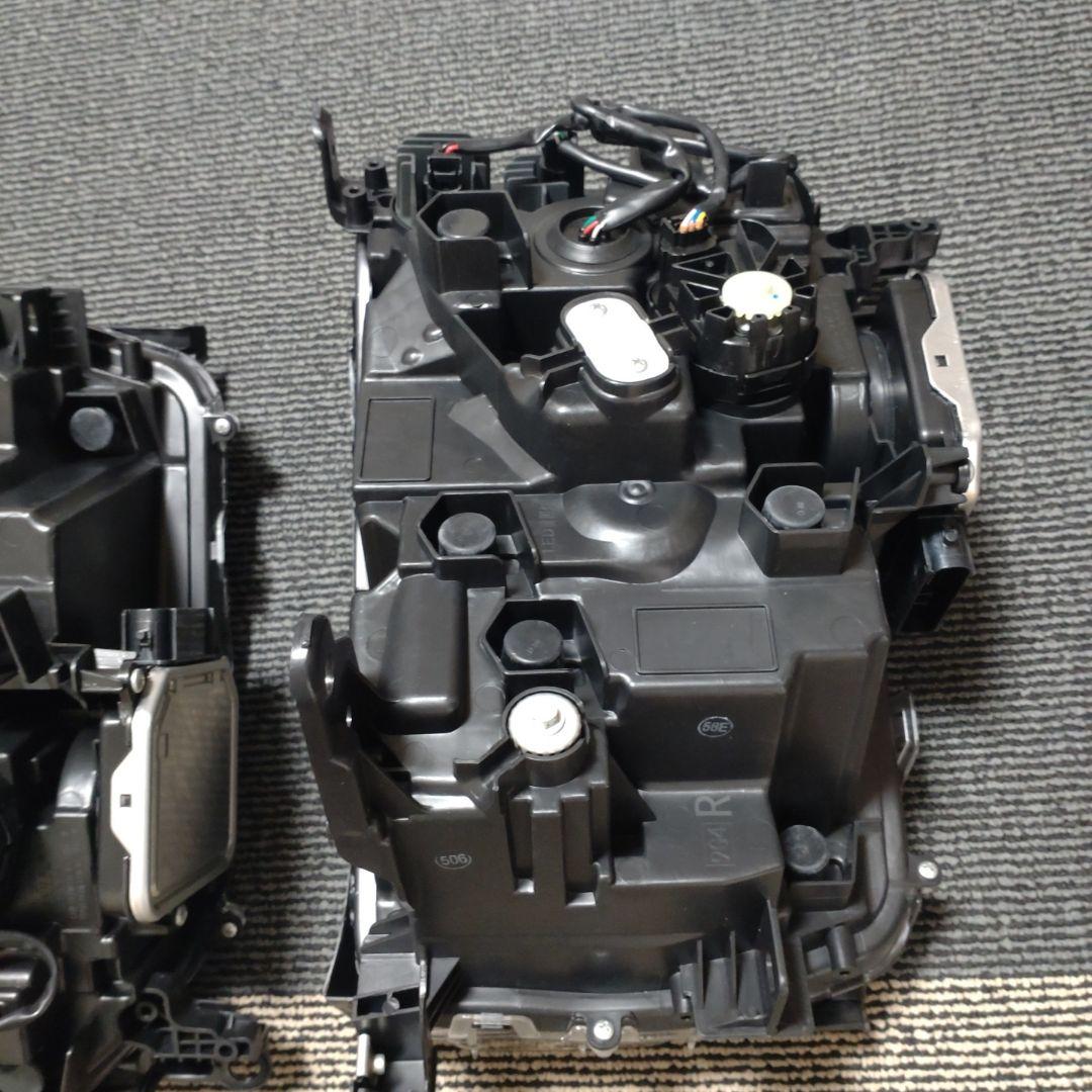 ランクル250 VX/GX用 右ハンドル対応三眼プロジェクターヘッドライト