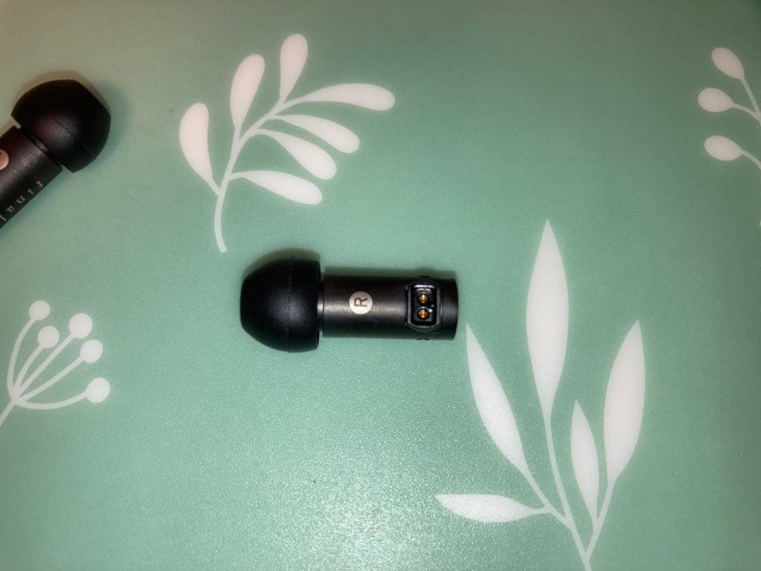 final S3000 リケーブル可能イヤホン