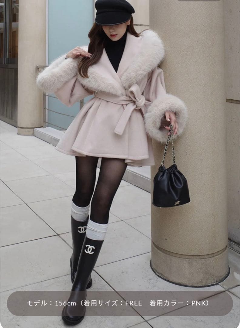 ダーリッチ　ファー付きフレアポンチョコート フリー/ピンク/ノベルティハンガー付