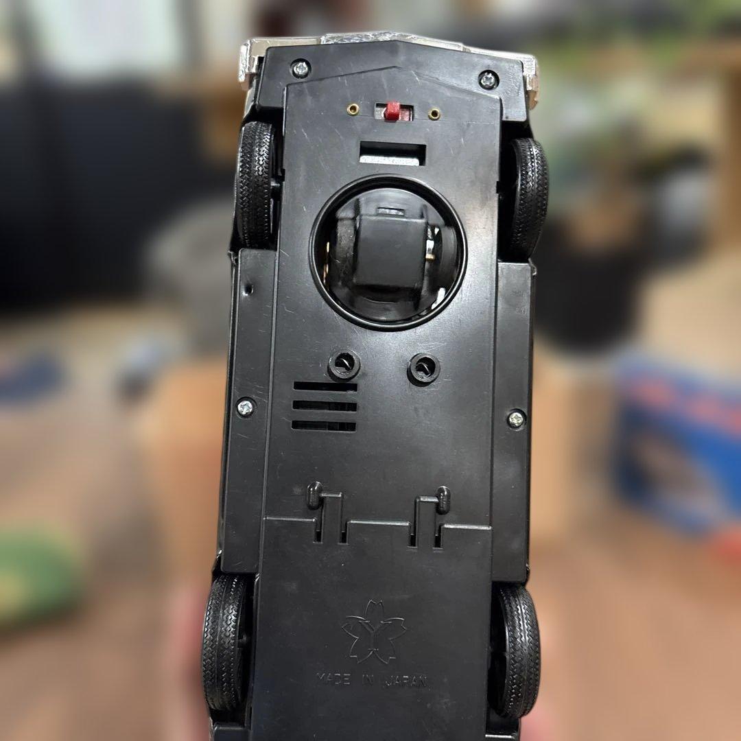 シボレーパトカー　ミステリーアクション　ヨネザワのおもちゃ　音なります　動きます