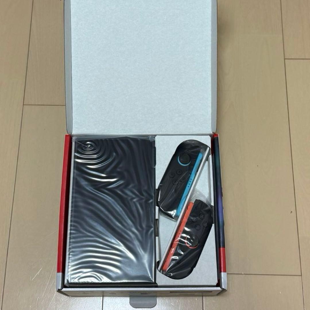 【新品】多言語版Nintendo Switch 2 海外版