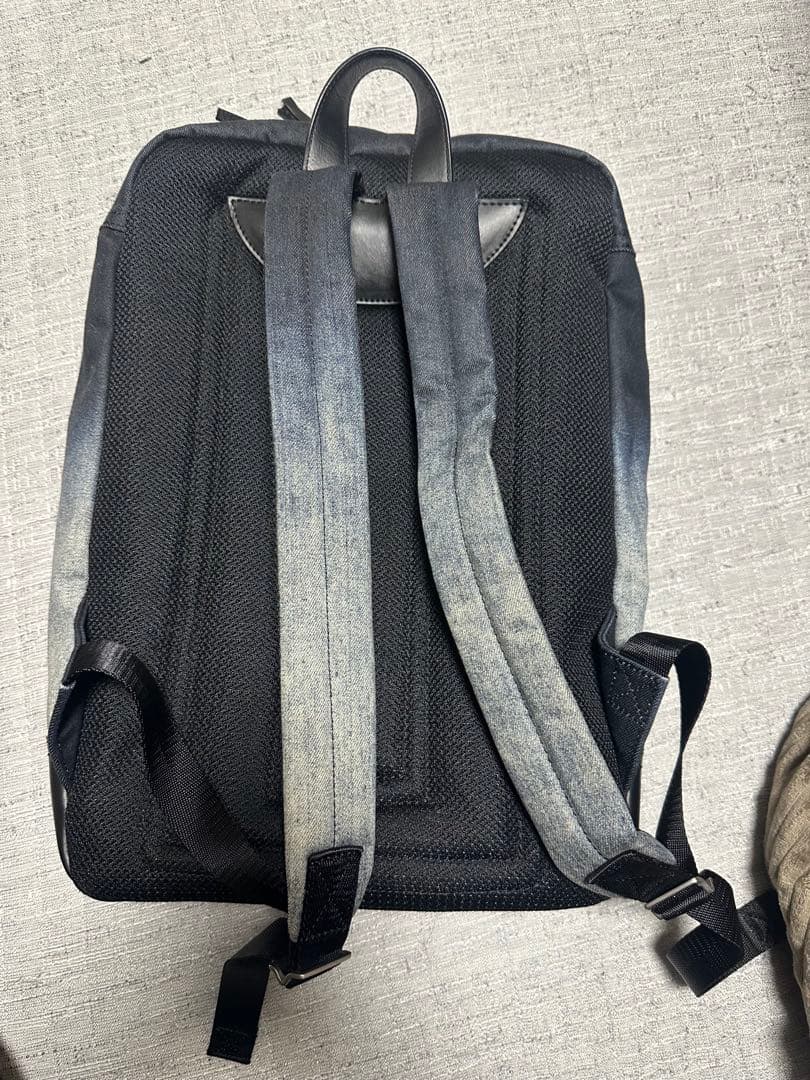 DIESEL ディーゼル リュックサック　バックパック　デニム　大容量　シルバー