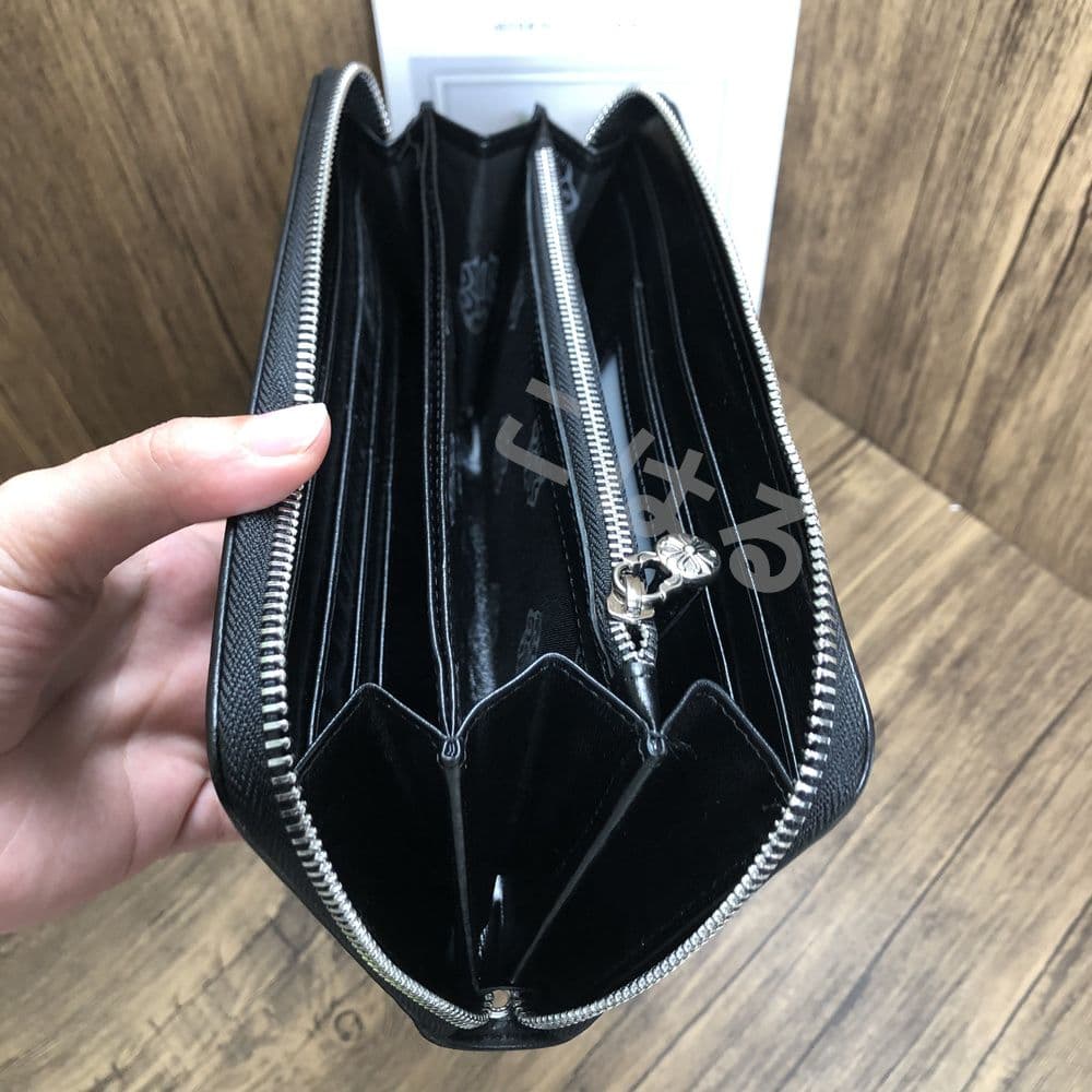 送料込！Chrome Hearts クロムハーツ 長財布