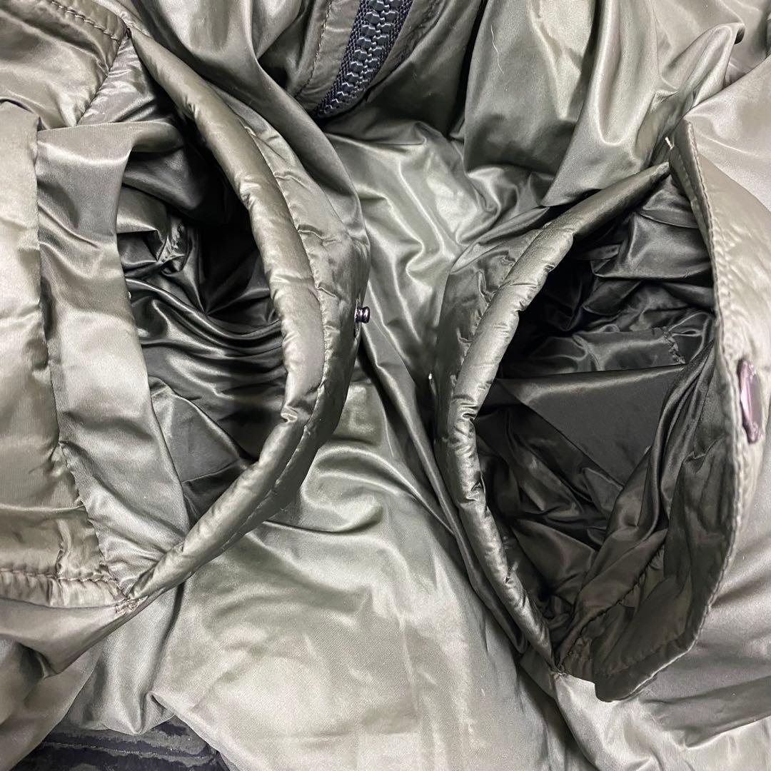 美品★TATRAS MALE ダウンポンチョ リバーシブル カーキ 02