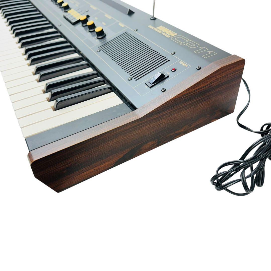 YAMAHA ヤマハ　シンセサイザー　電子ピアノ　CP11