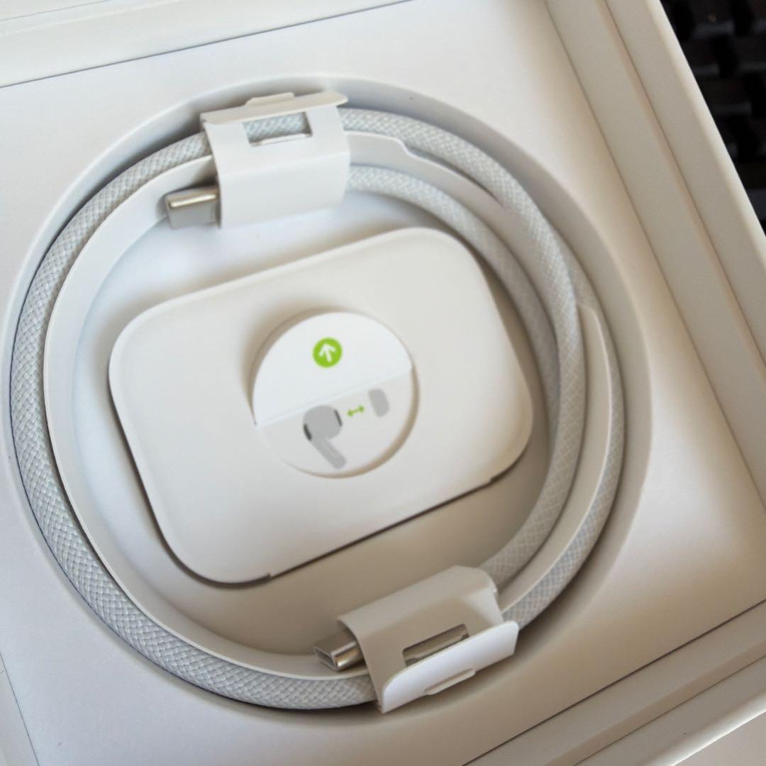 Apple AirPods Pro 第2世代本体(付属品完備)