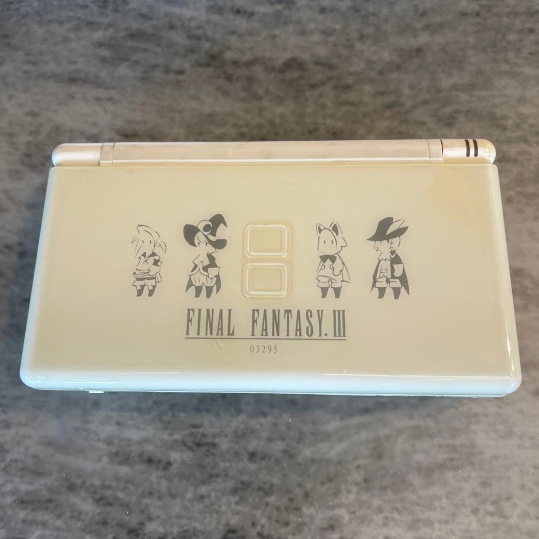 ニンテンドーDS lite FF3 クリスタルエディション 本体