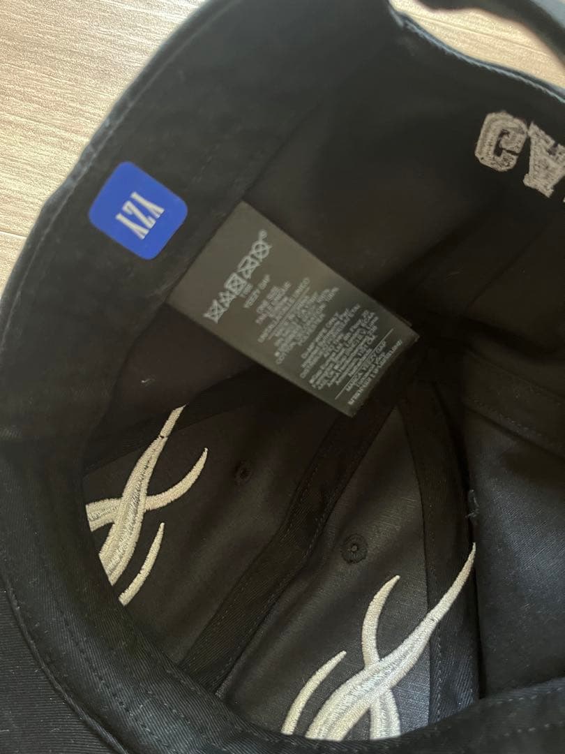 正規品　yeezy gap balenciaga キャップ