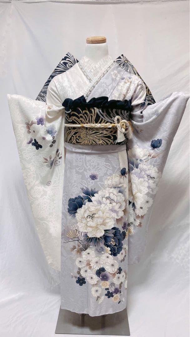 花柄刺繍 振袖のみ
