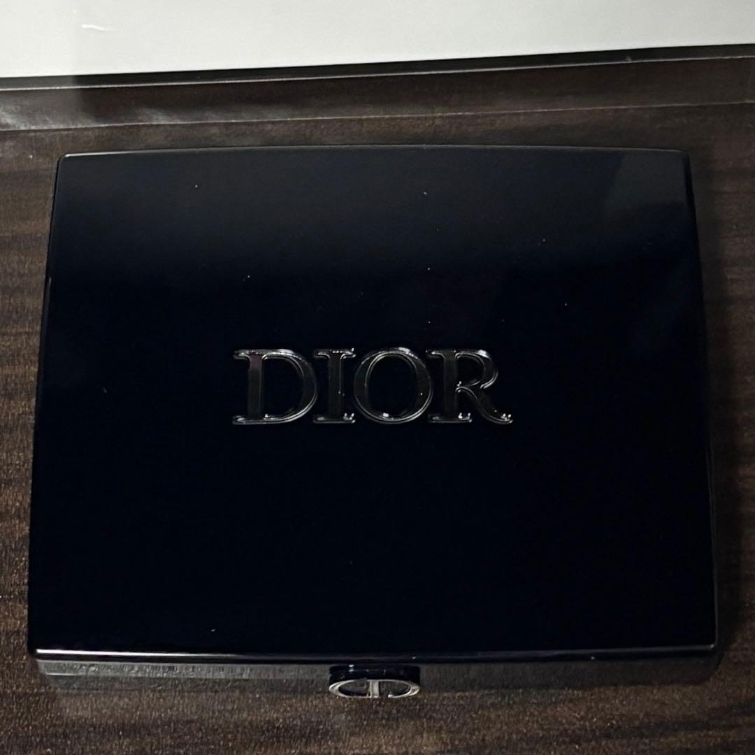 Dior アイシャドウパレット 限定色943 限定品 アトリエモーヴ