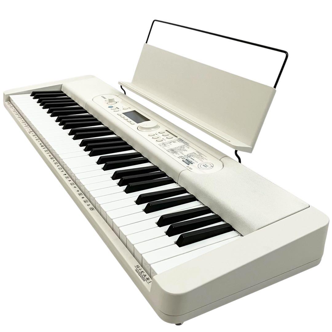 カシオ 光ナビゲーション 電子キーボード LK-520 ホワイト 61鍵盤