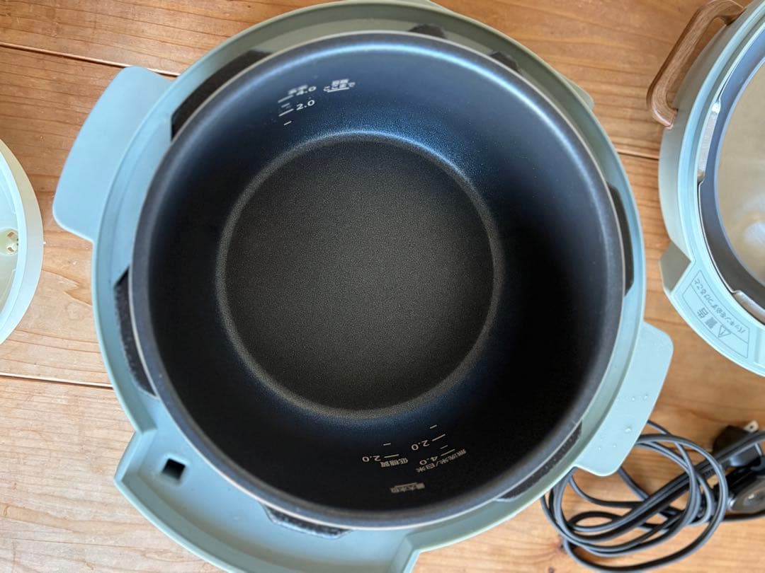 アイリスオーヤマ 電気圧力鍋 3L KPC-MA3-G グリーン 液晶タイプ