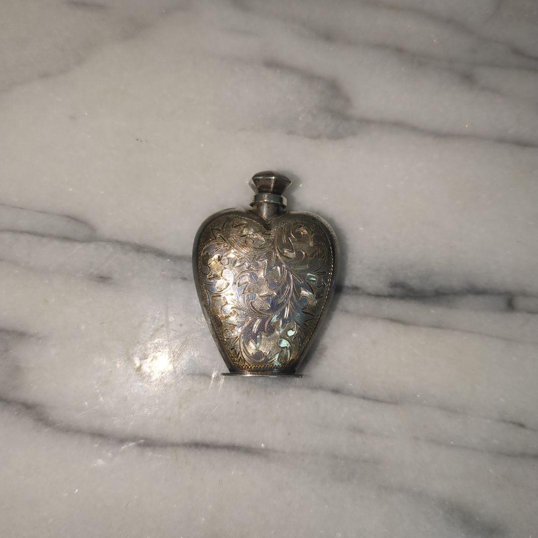 n*m様 スターリングシルバー ハート型　純銀　シルバー　香水入れsterlin