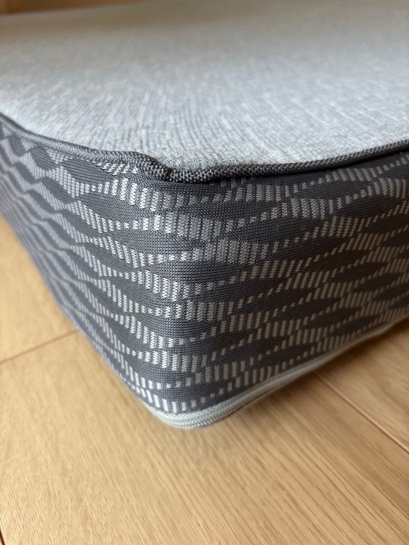 yuki　ウレタンとミニコイルで支える体圧分散敷布団