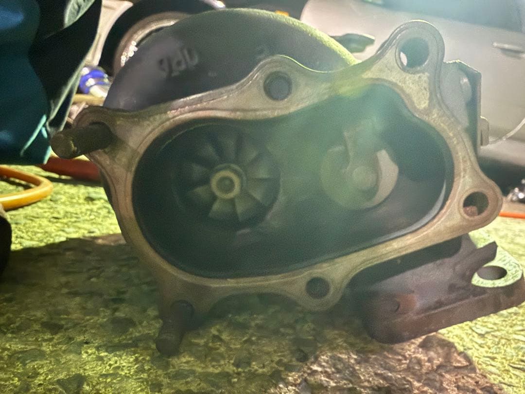 日産純正GARRETT タービン　ER34 rb25