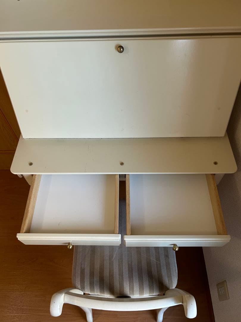 アイボリー　ヴィンテージ　ライティングデスク
