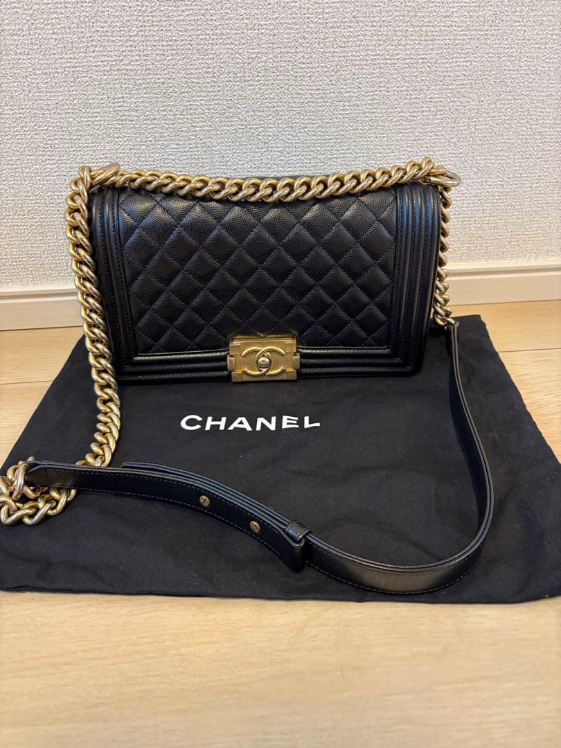 定価120万❣️シャネル ボーイキャビアスキン ショルダーバッグ ブラック