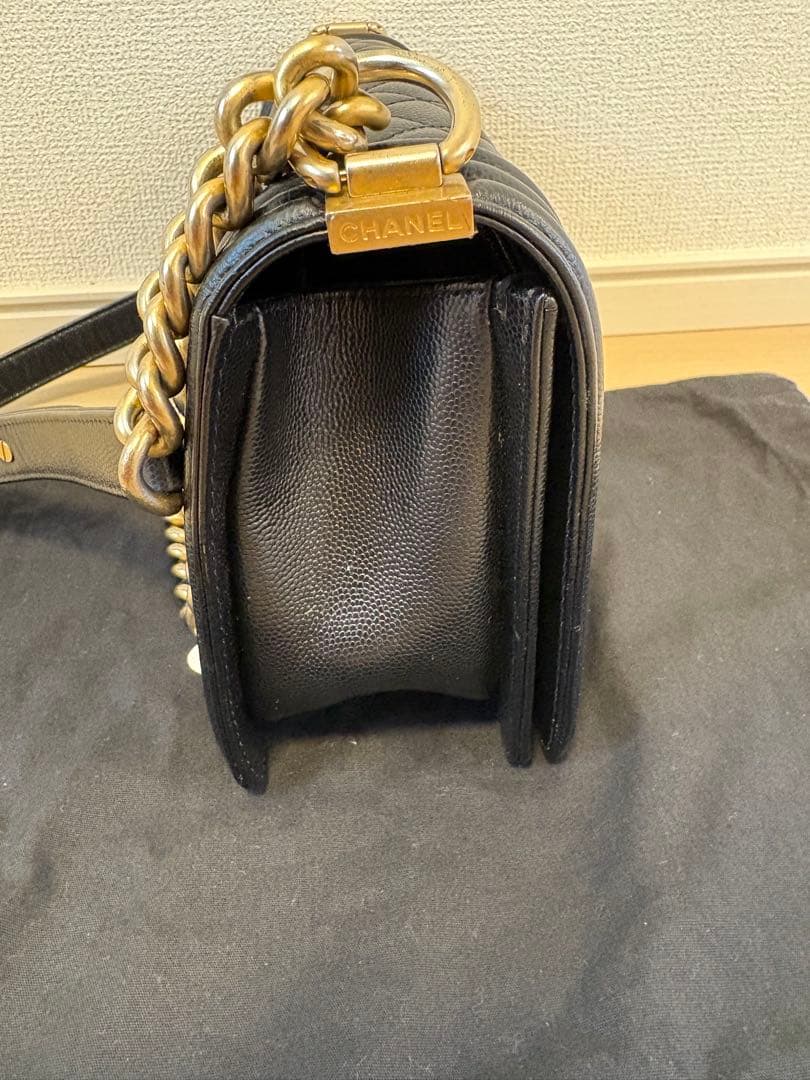 定価120万❣️シャネル ボーイキャビアスキン ショルダーバッグ ブラック