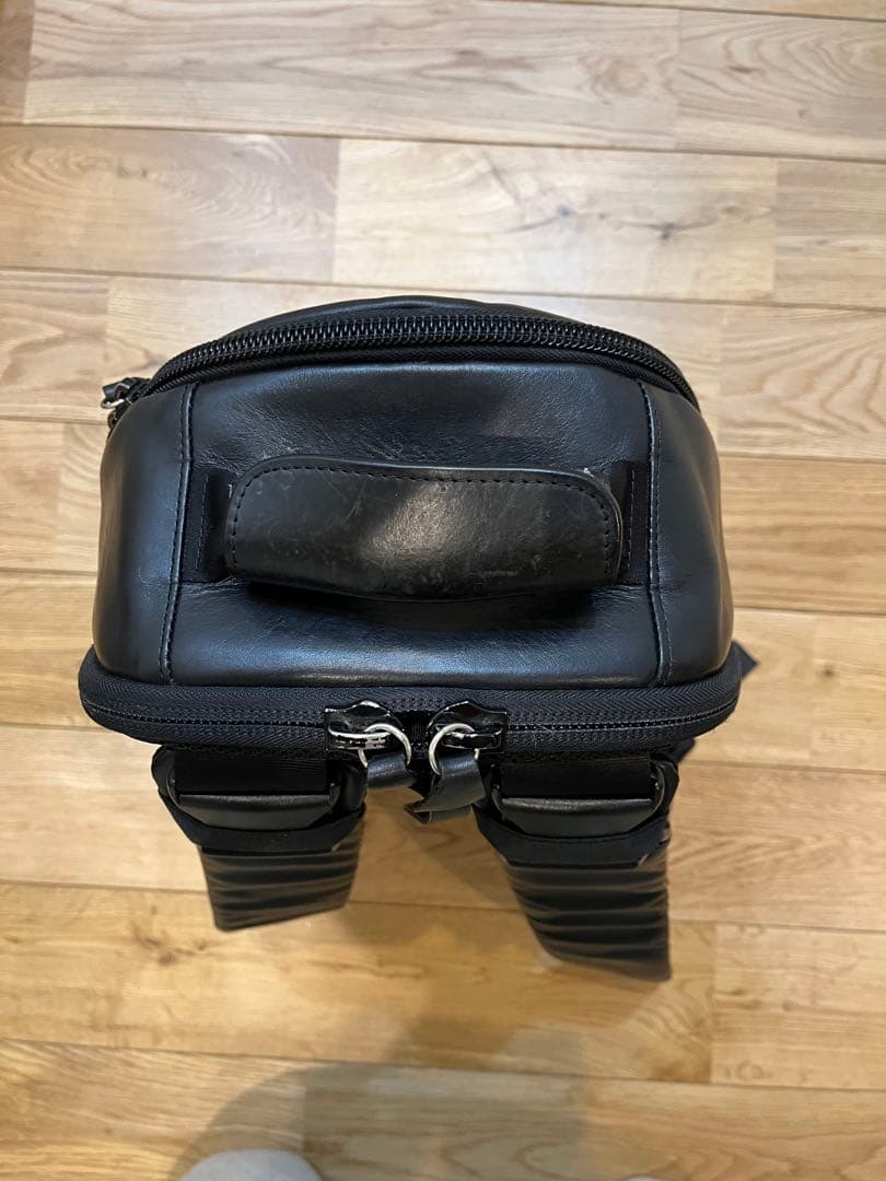 【正月値下げKATUYUKI KODMA 】レザーバックパック