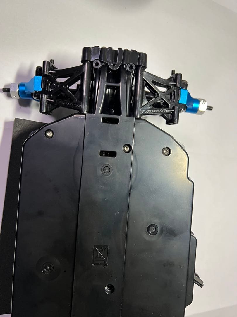 タミヤ　TT-02 完成車　メカ付きブラシレスモーター