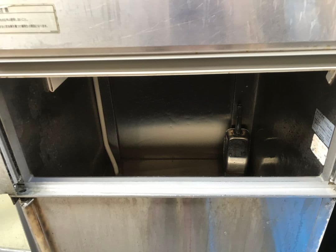 福島工業(株)　製氷機