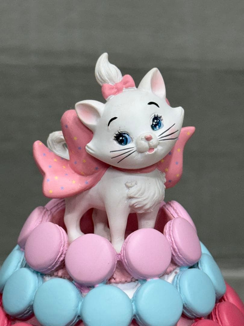 ア*キ様 ディズニー　マリーちゃん　おしゃれキャット　マカロン　オルゴール　中古