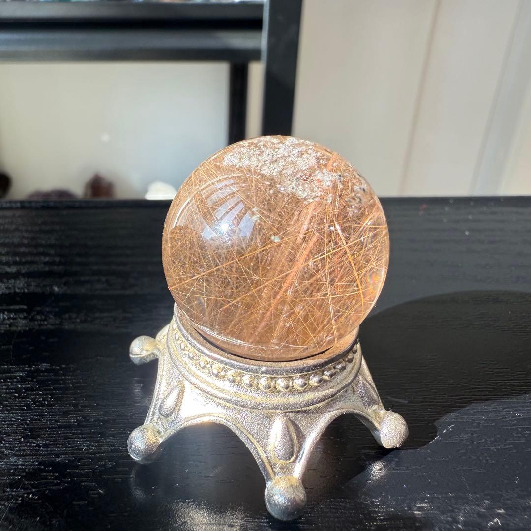 天然石ルチルクォーツのスフィア　丸玉　置物NO.011308