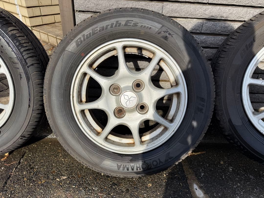 三菱タウンボックス取り外し アルミ165/65R13 ヨコハマ BluEarth