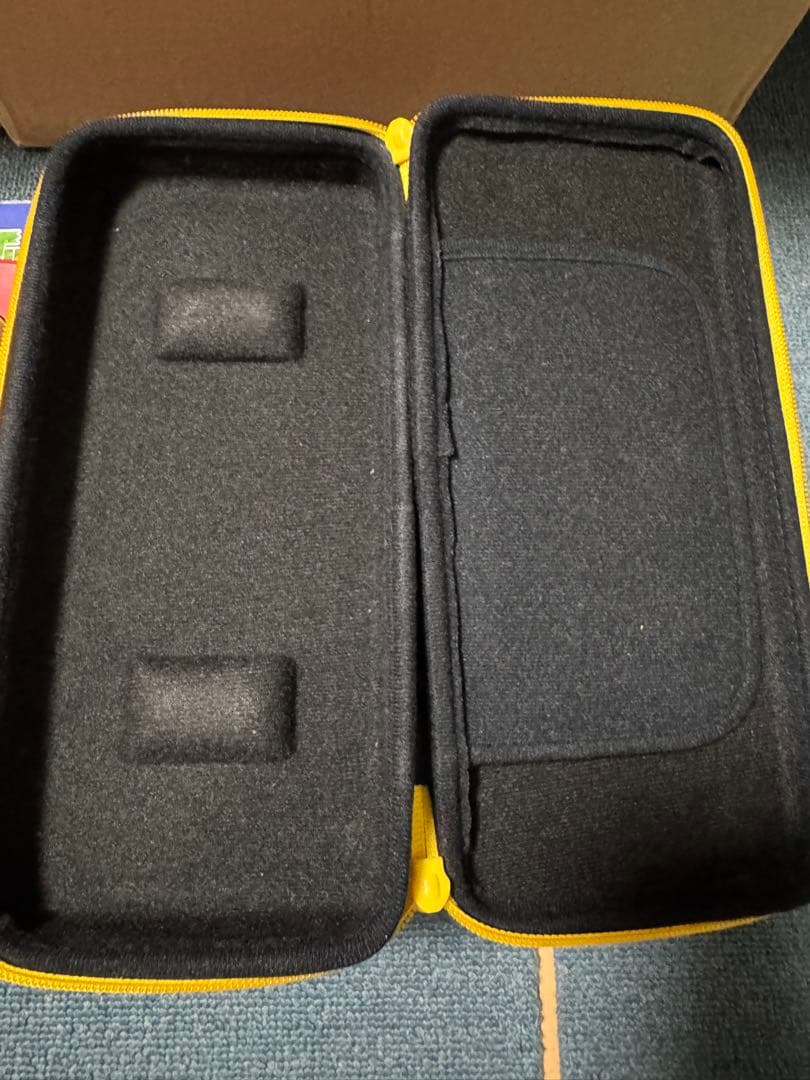 ニンテンドースイッチ　ポケットモンスター Let’s Go!イーブイ