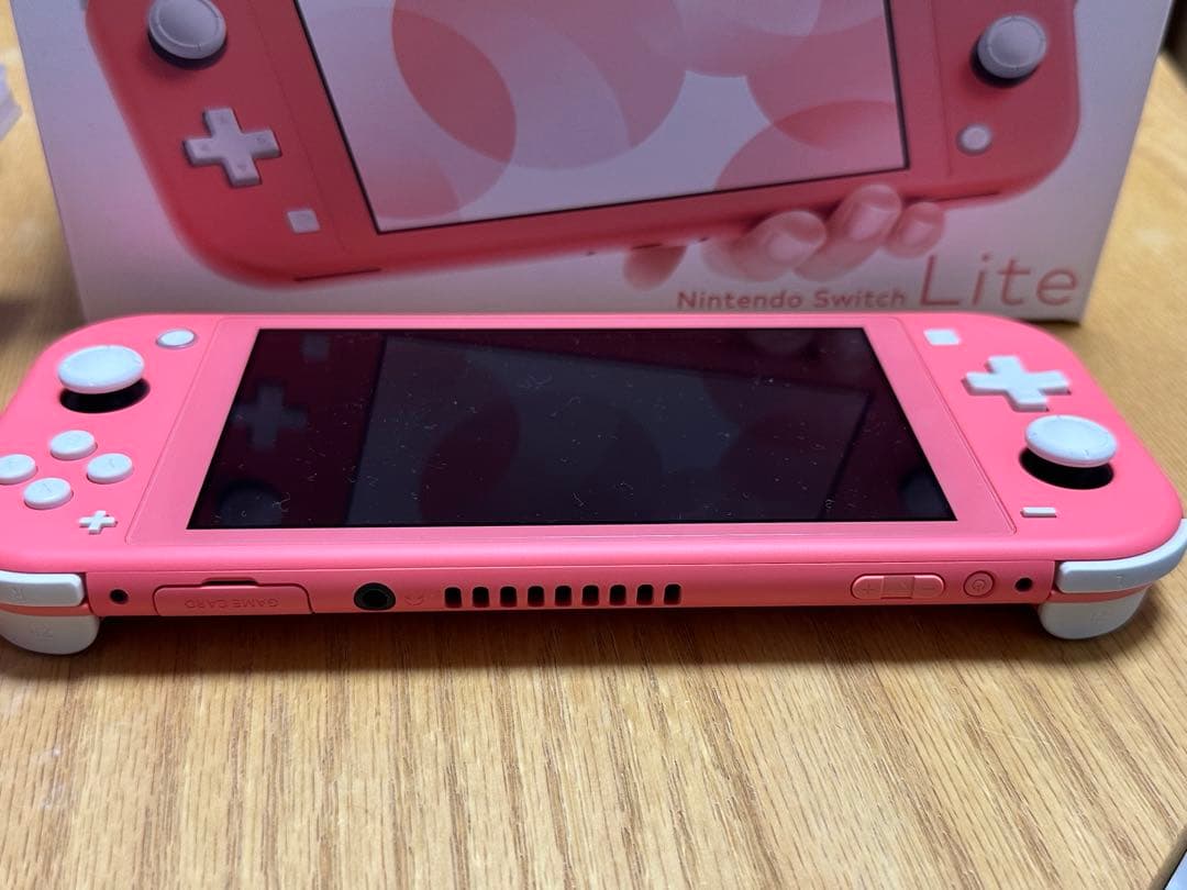 Nintendo Switch Lite コーラル 4点セット
