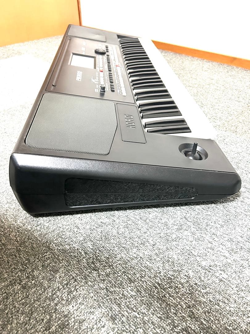 KORG コルグ Pa300 61鍵 キーボード パーソナルアレンジャー