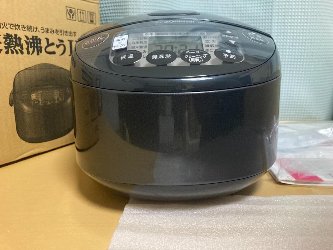 ★展示品★未使用★2025年製 象印 IH炊飯ジャーNW-VJ10型 ブラック