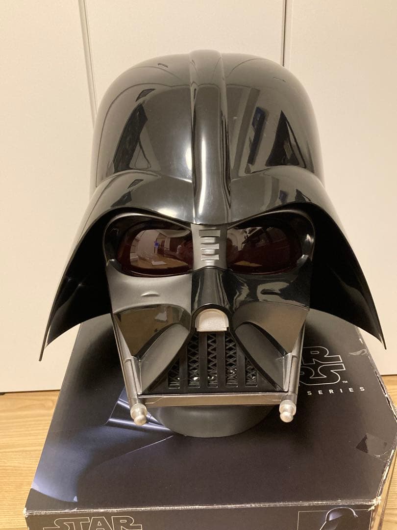 スターウォーズ ブラックシリーズ ダース ベイダー ヘルメット