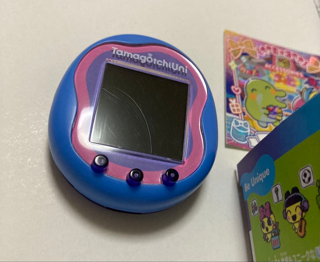 Tamagotchi Uni 青