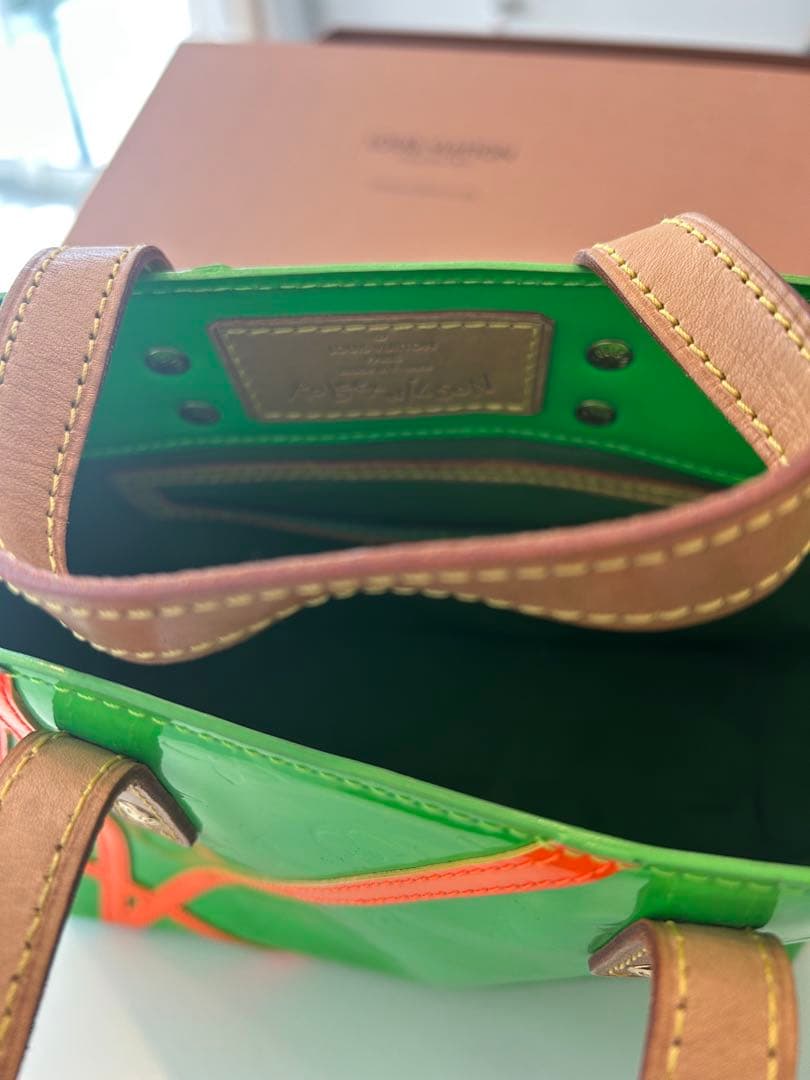 Louis Vuitton デザイン ハンドバッグ