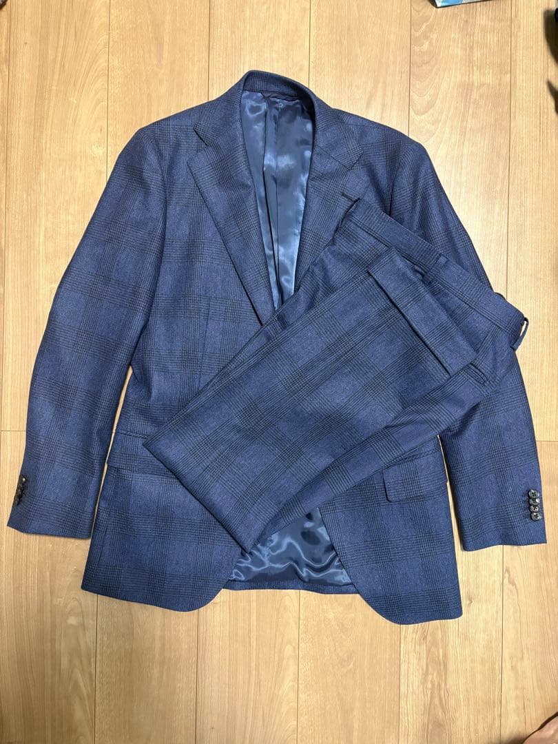 ユニバーサルランゲージ　カノニコ　スーツ　YA6