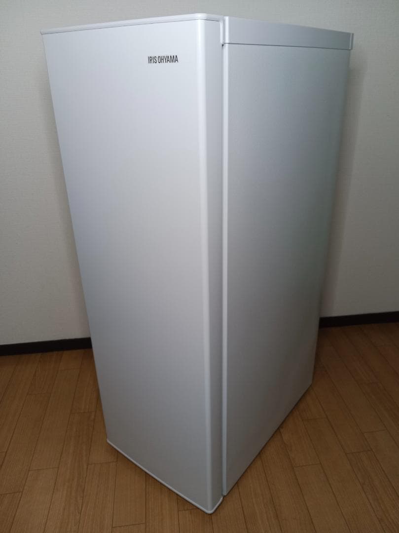 【2024年製・高年式】アイリスオーヤマ 冷凍庫 80L（IUSN-8A-W）
