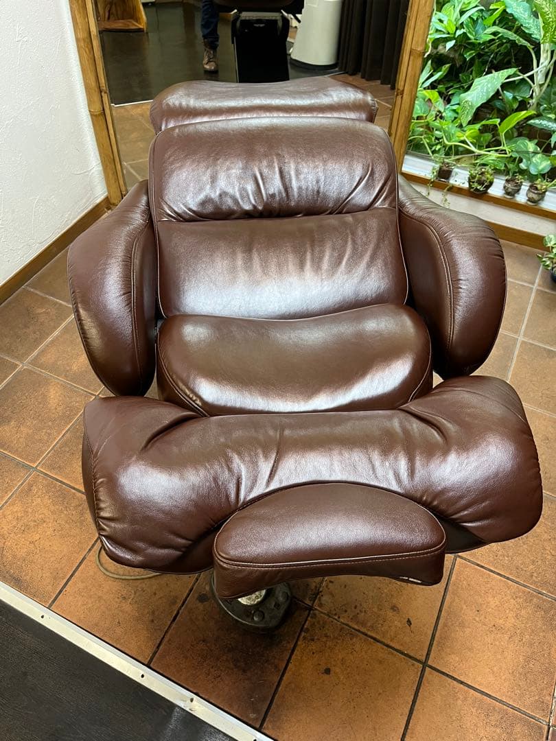 タカラベルモントチェア