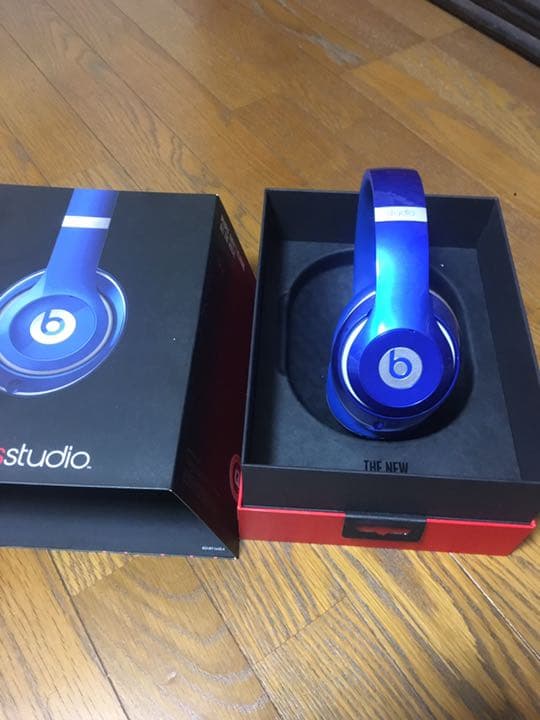 ヘッドフォン beats