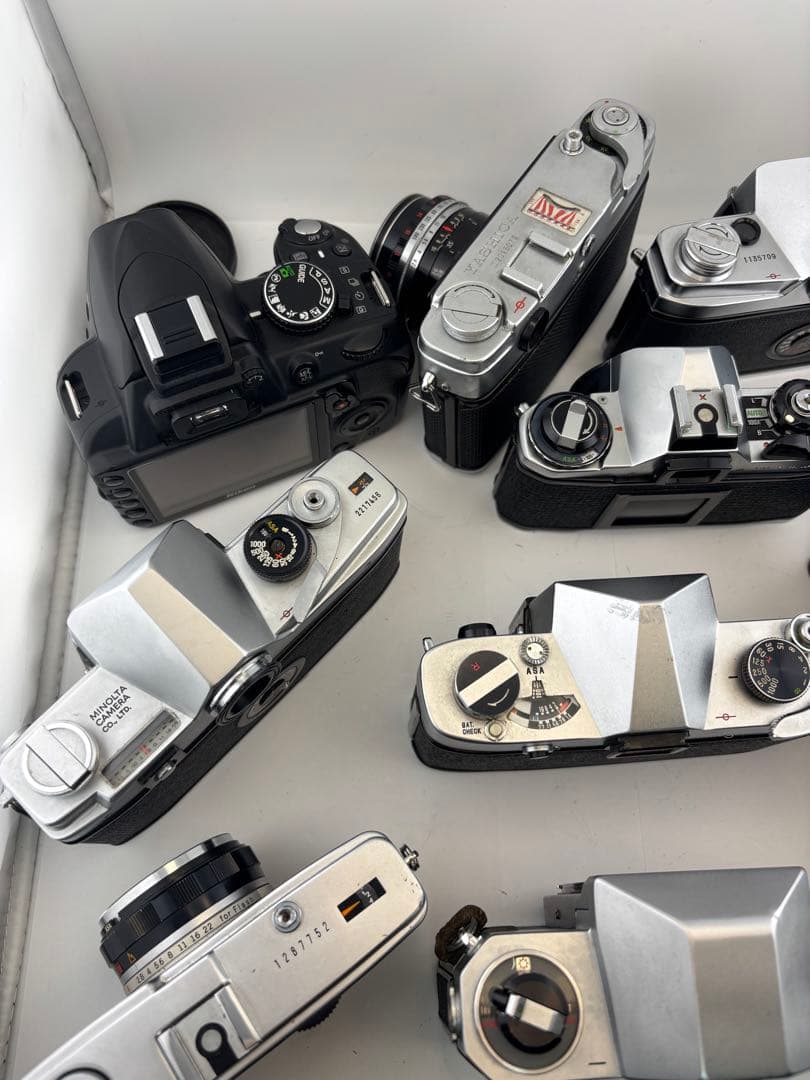 フィルムカメラとデジタル一眼レフセット