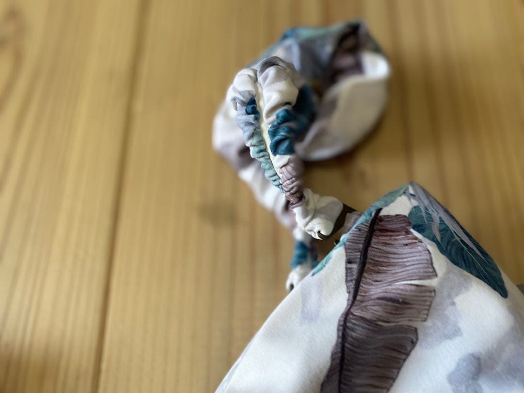 専用になりました❤︎ALEXIA STAM リーフ柄 ベアトップ❤︎水着