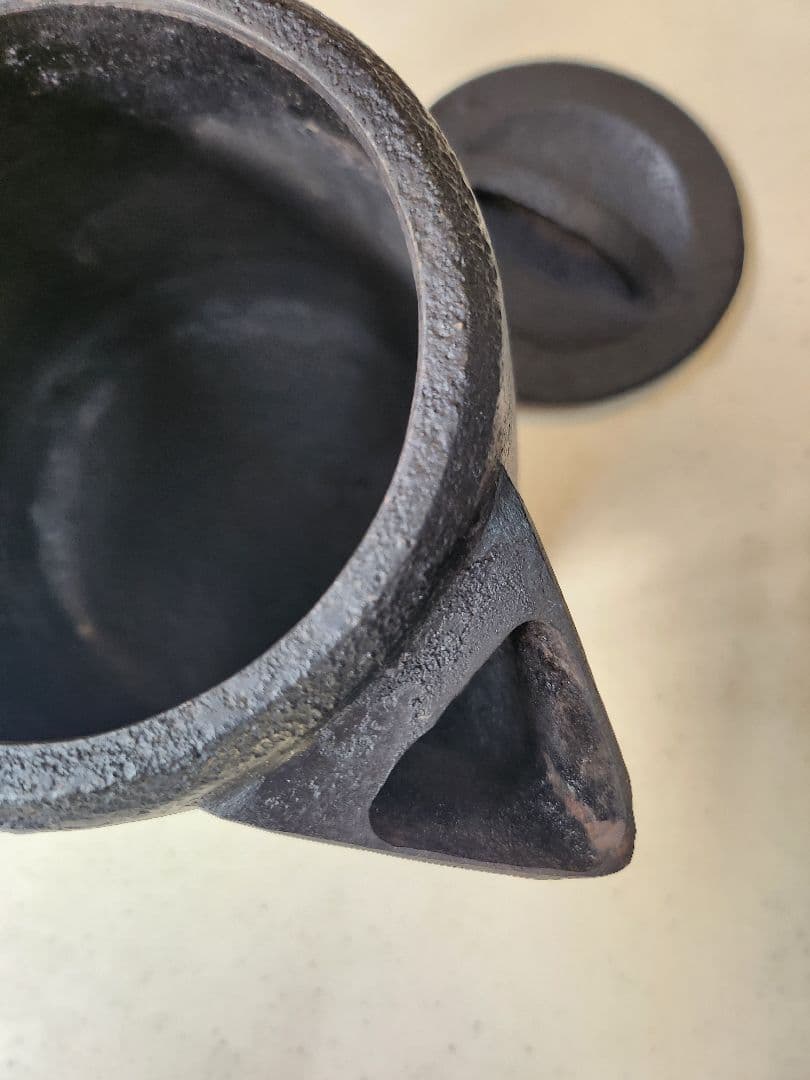 ■D■ 虎山工房　鉄瓶UD-8　1.2リットル／UD-8