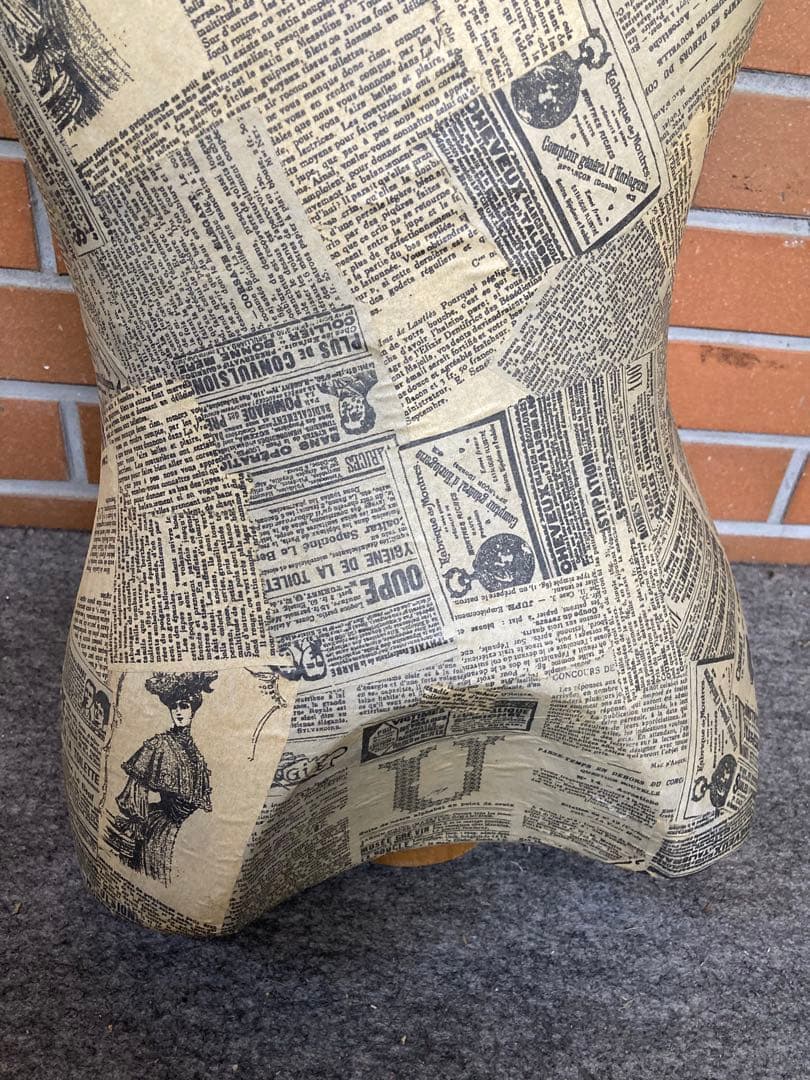 D 訳あり　マネキン　トルソー　アンティーク調　ヴィンテージ　みつ脚　木製