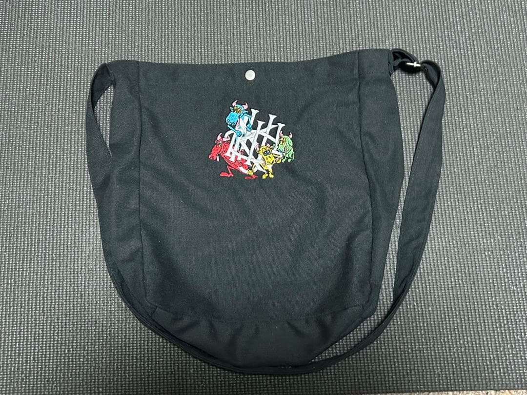 kingGnu トートバッグ（黒） ＆キーホルダー