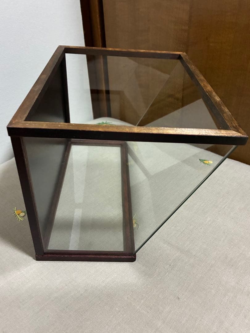 スワロフスキー　ディスプレイ　ショー　ケース 木製　ガラス　ミラー