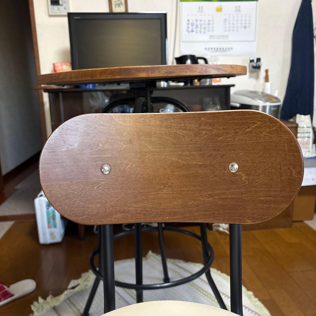 カウンターバースタイルチェア