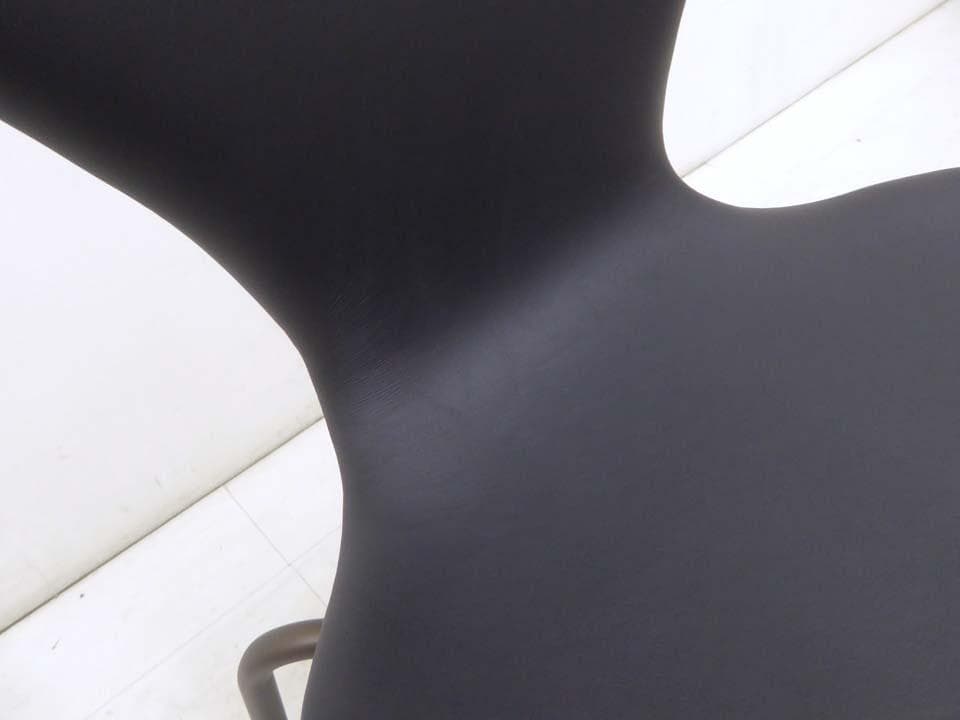 未使用 正規品 フリッツハンセン 2025年製 セブンチェア 本革ブラック-2