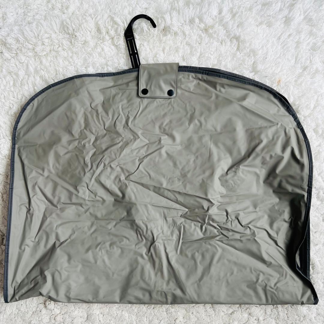 極美品✨イッセイミヤケ　セットアップスーツLチャコールグレー　スーツカバー付