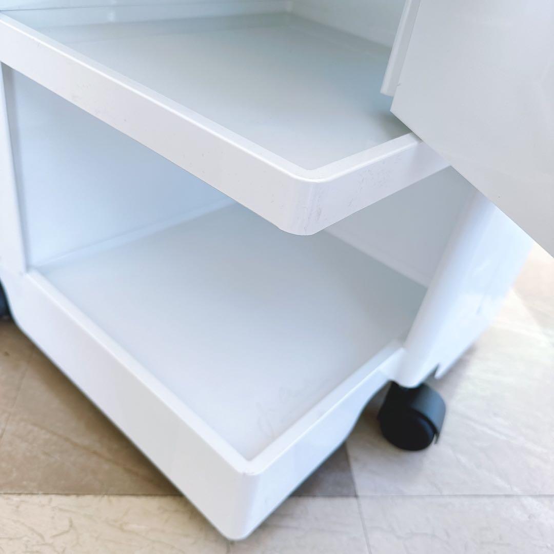 【美品】ボビーワゴン B-LINE 4段8トレー