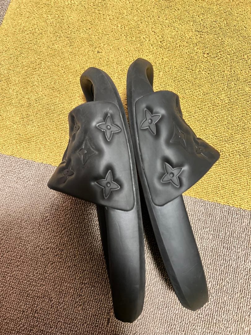 ルイヴィトン ビーチサンダル